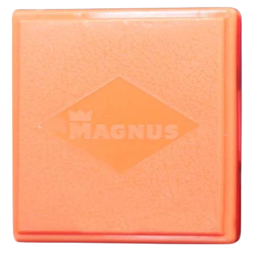 Портсигар MAGNUS пластиковый на 20 сигарет.